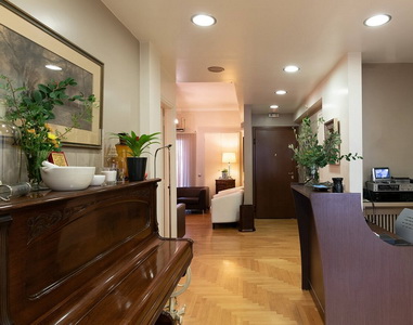 eleni gartzouni dentist ΕΛΕΝΗ ΓΑΡΤΖΟΥΝΗ ΟΔΟΝΤΙΑΤΡΕΙΟ ORALPHOTOTHERAPY